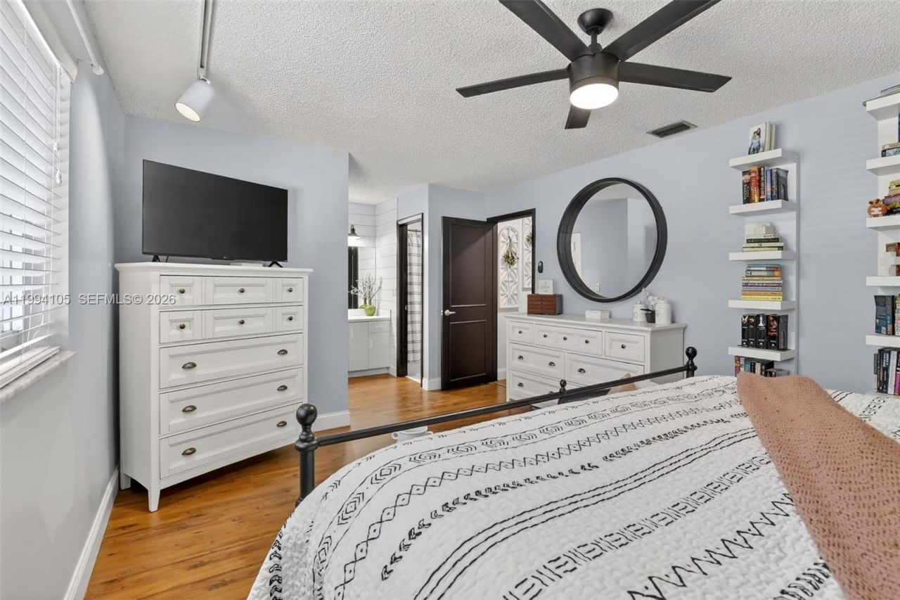 12147 SW 49th Ct, Cooper City, FL 33330 Photo