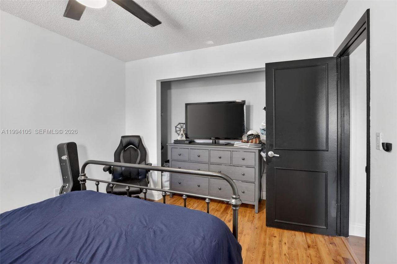 12147 SW 49th Ct, Cooper City, FL 33330 Photo