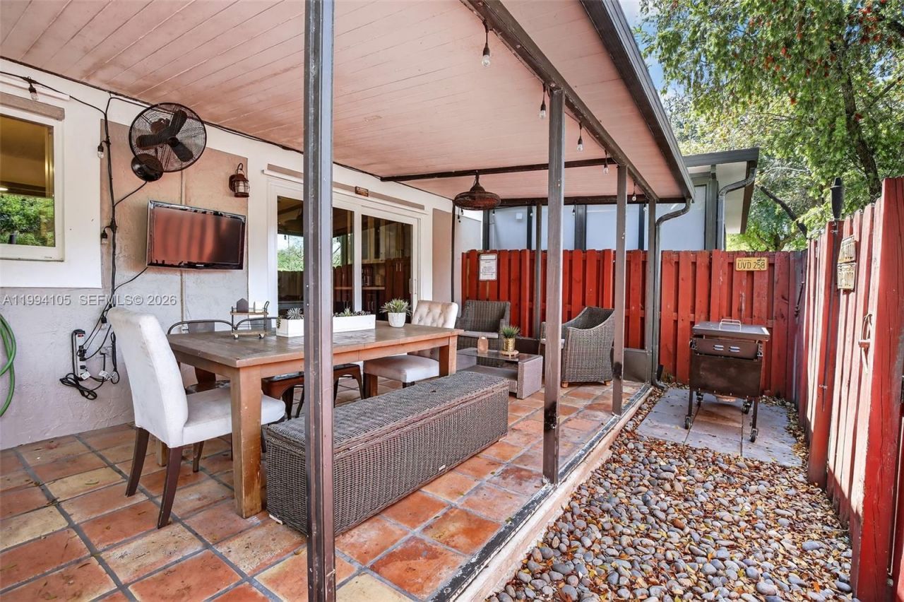 12147 SW 49th Ct, Cooper City, FL 33330 Photo