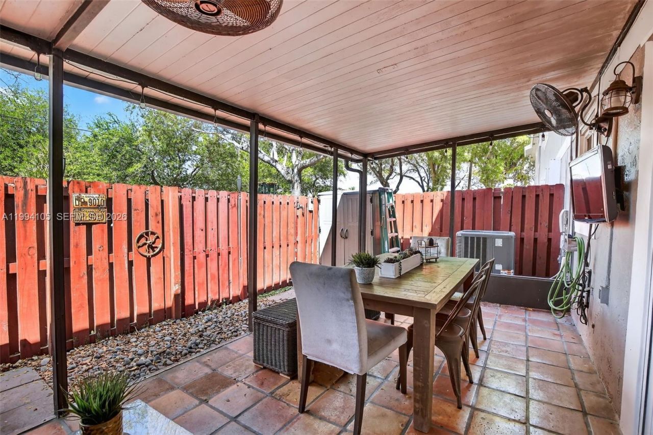 12147 SW 49th Ct, Cooper City, FL 33330 Photo