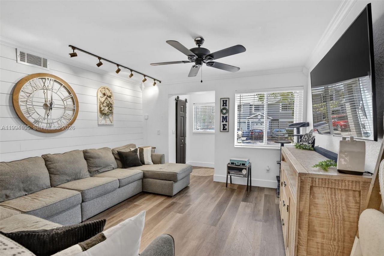 12147 SW 49th Ct, Cooper City, FL 33330 Photo