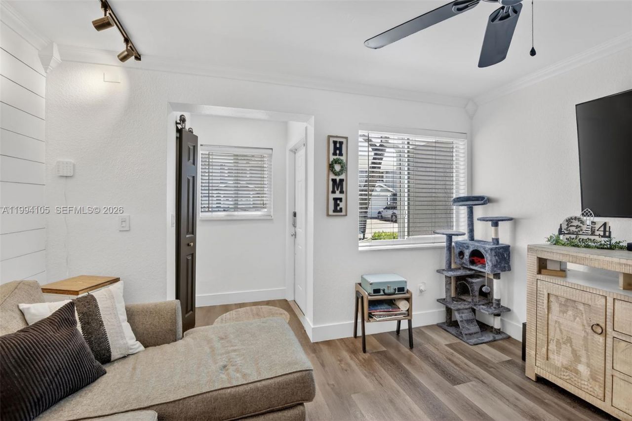 12147 SW 49th Ct, Cooper City, FL 33330 Photo