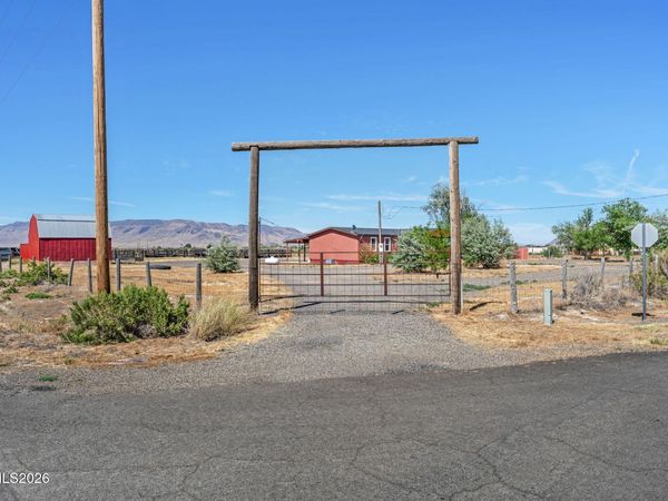 1915 Thomas Jefferson Avenue, Battle Mountain, NV 89820
