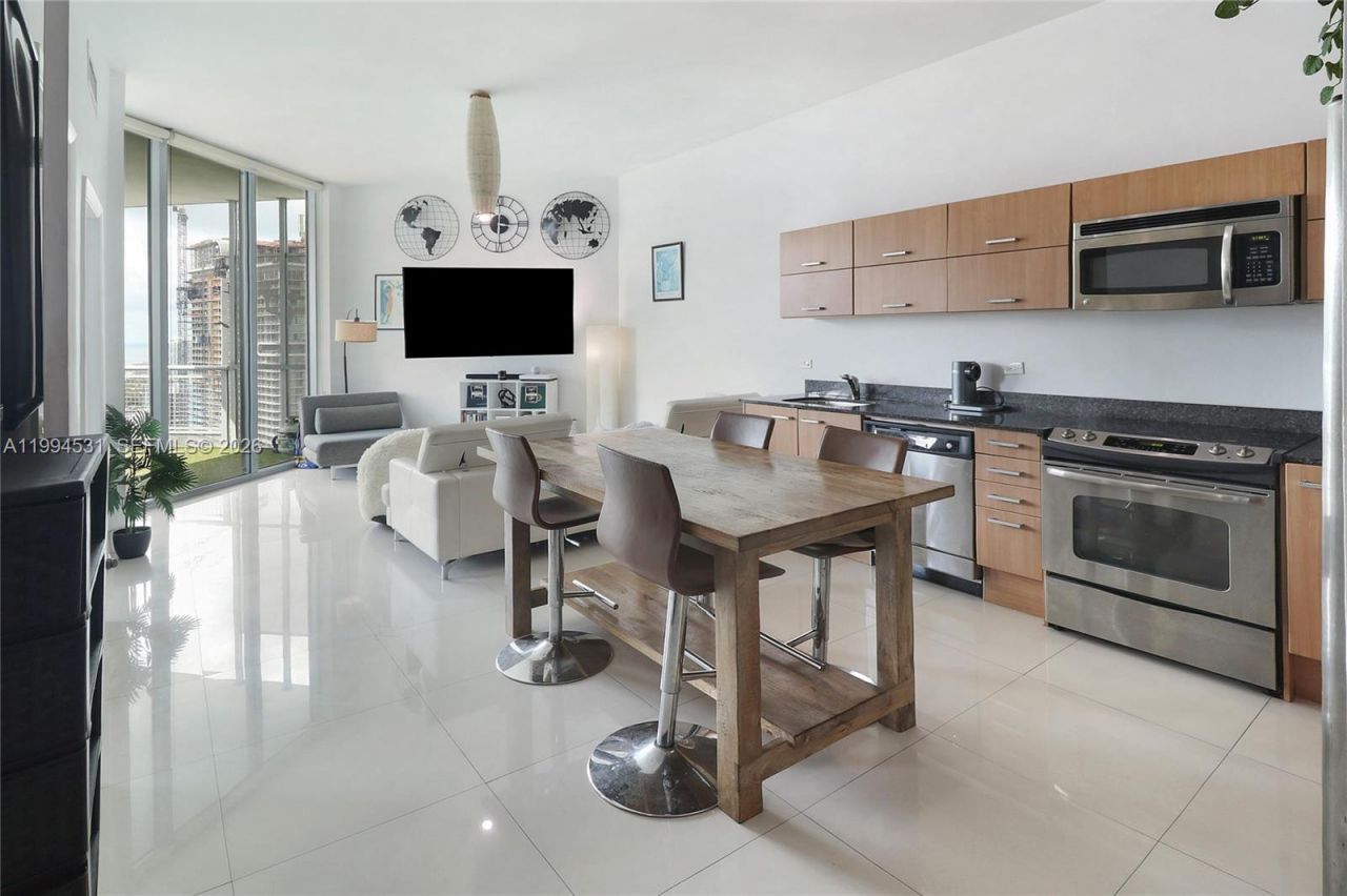 350 S Miami Ave, Unit 4110, Miami, FL 33130 Photo
