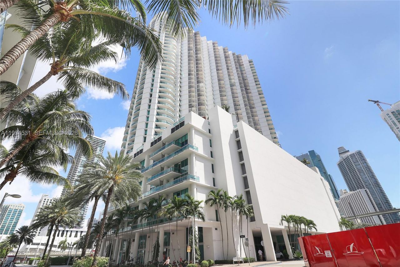 350 S Miami Ave, Unit 4110, Miami, FL 33130 Photo