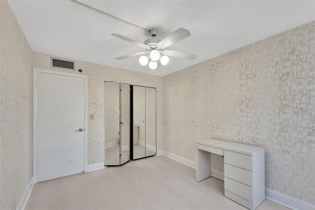 1000 Saint Charles Place, Unit 305, Pembroke Pines, FL 33026 Photo
