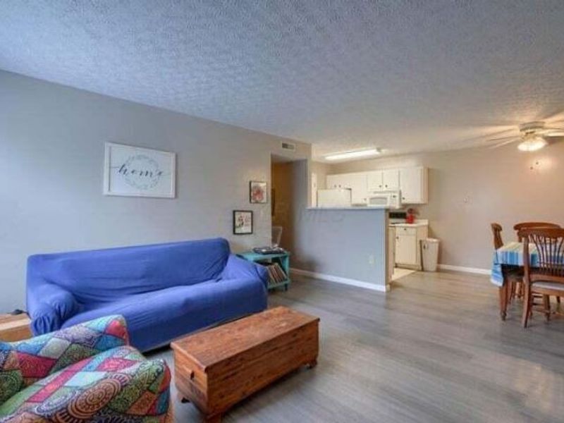 5484 Cedar Springs Drive , Columbus, OH 43228 Photo 10