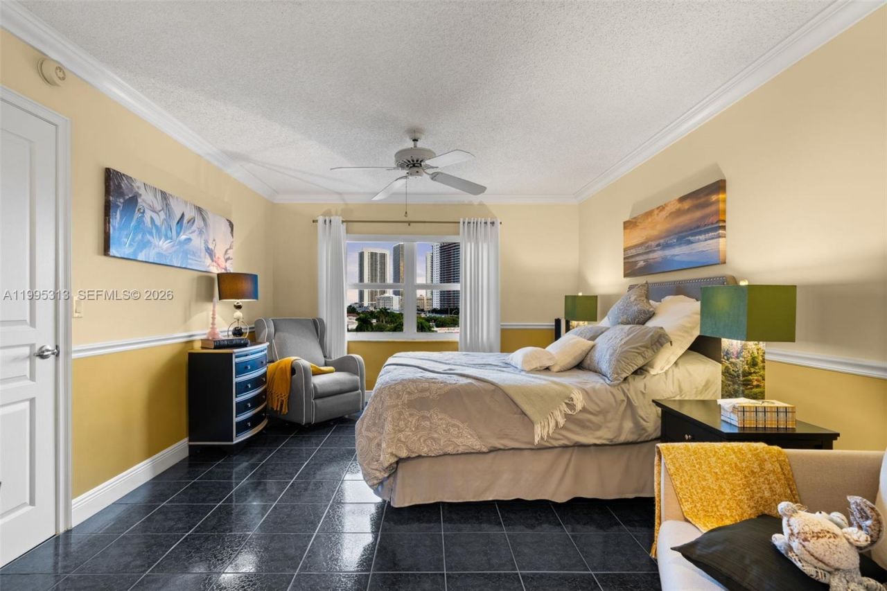 200 Diplomat Pkwy , Unit 732, Hallandale Beach, FL 33009 Photo