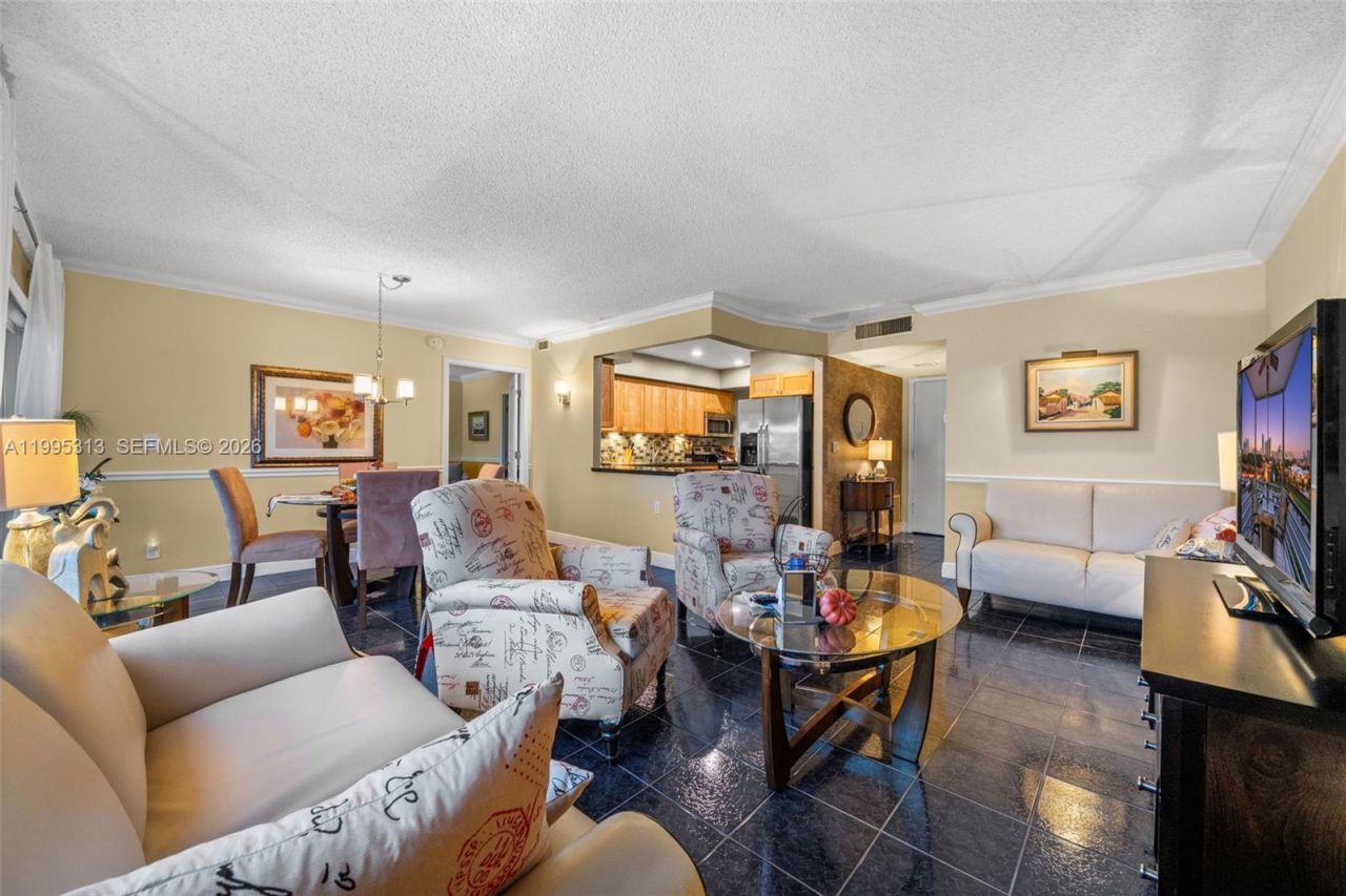 200 Diplomat Pkwy , Unit 732, Hallandale Beach, FL 33009 Photo