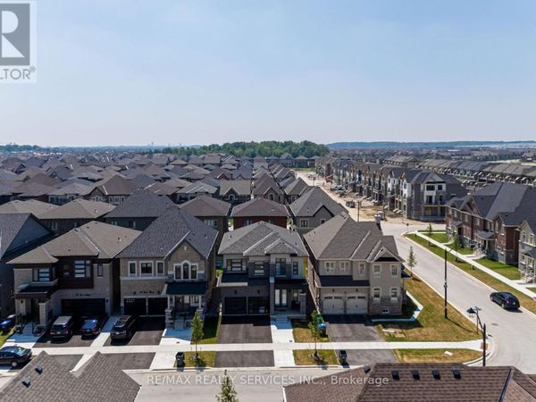 40 Icon Street , Brampton (Sandringham-Wellington North), ON L6R4E5