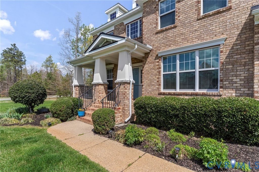 9118 Colonnade Circle, Ashland, VA 23005 Main Photo