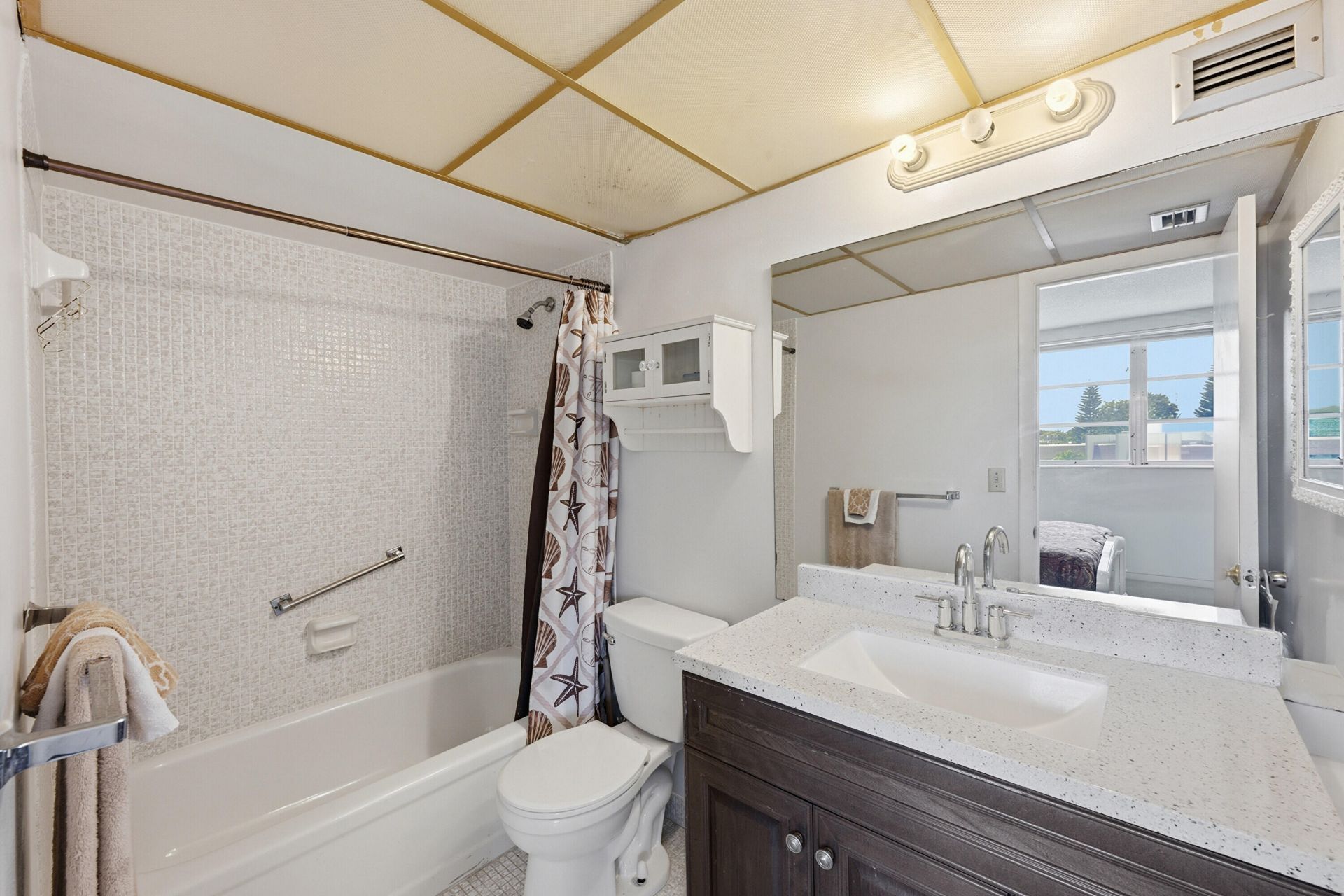 2991 NW 46th Avenue, Unit 303, Lauderdale Lakes, FL 33313 Photo