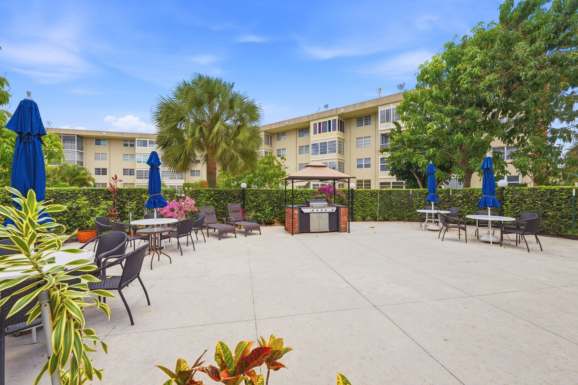 2991 NW 46th Avenue, Unit 303, Lauderdale Lakes, FL 33313 Photo