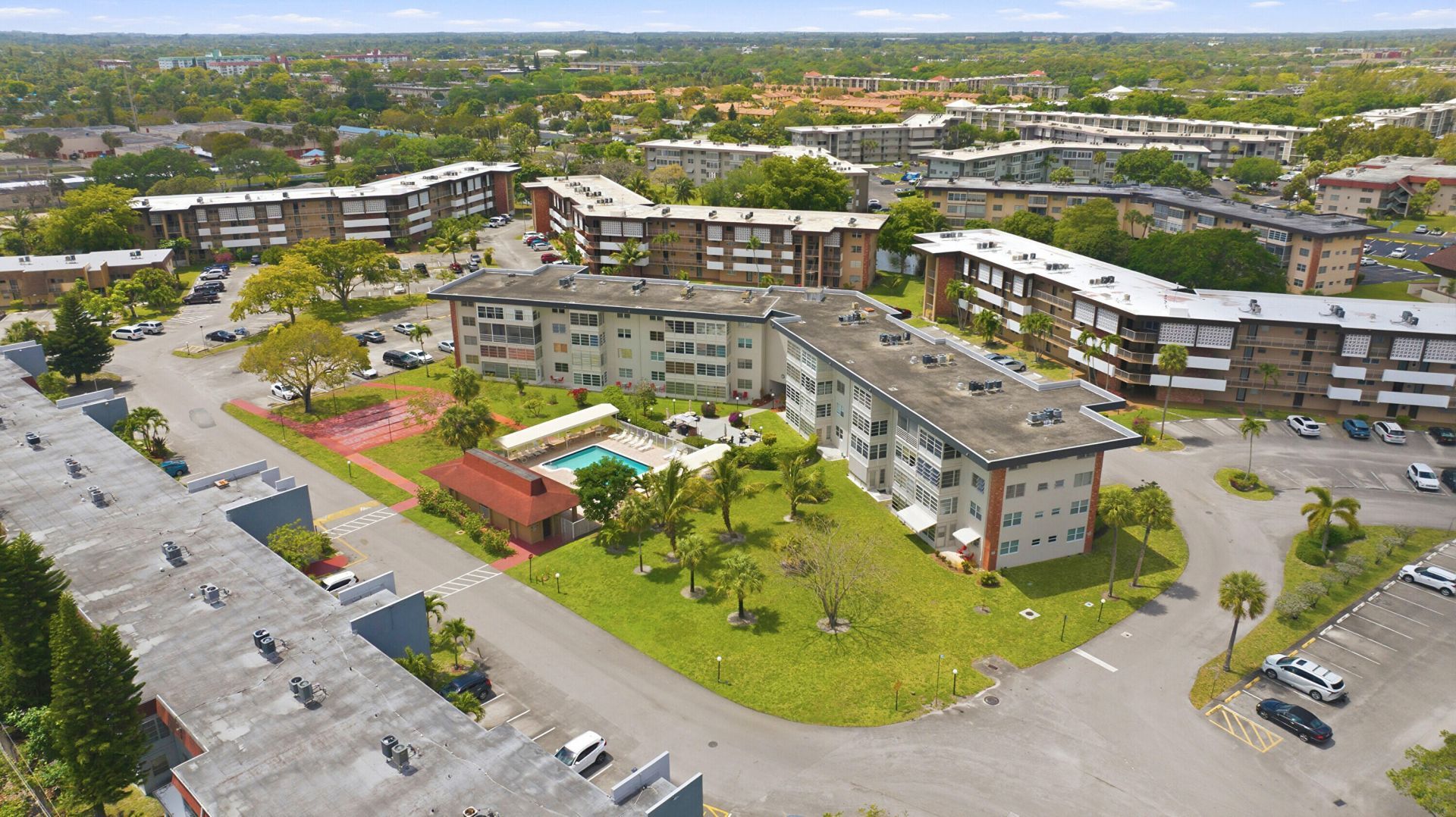 2991 NW 46th Avenue, Unit 303, Lauderdale Lakes, FL 33313 Photo