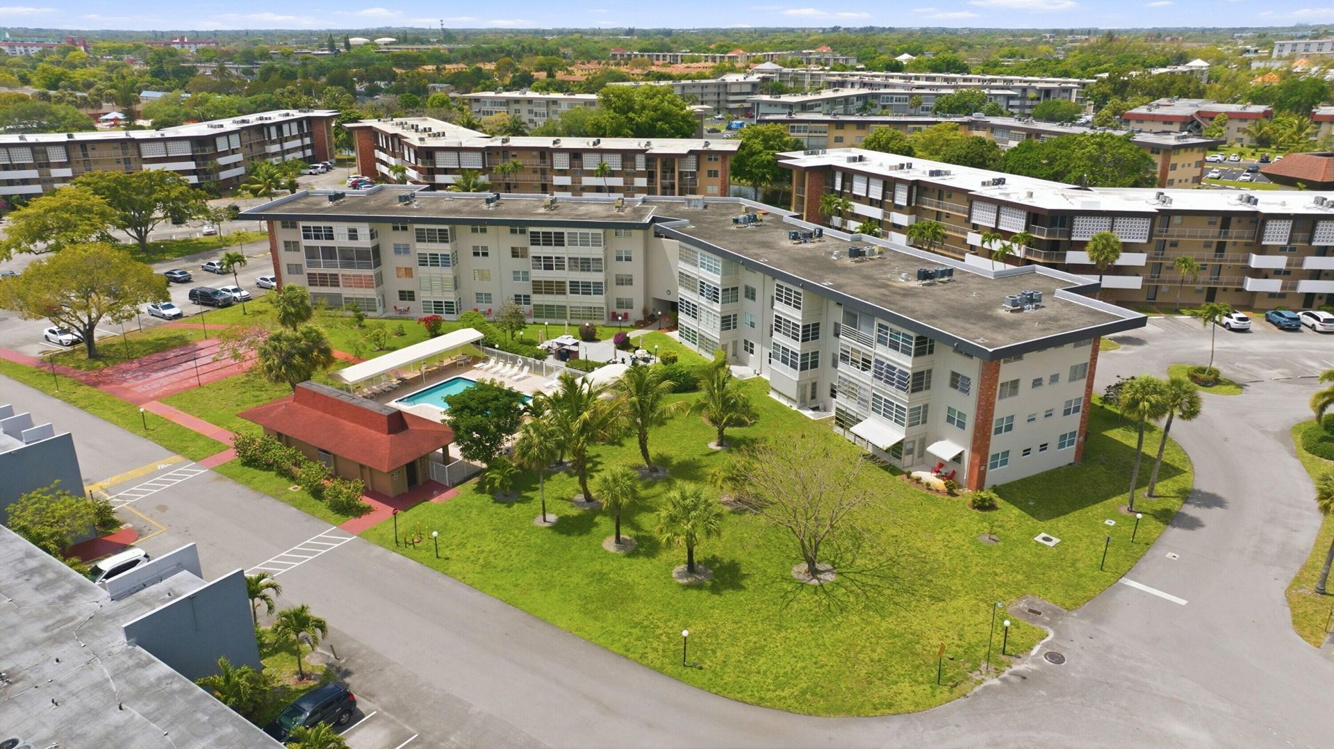 2991 NW 46th Avenue, Unit 303, Lauderdale Lakes, FL 33313 Photo