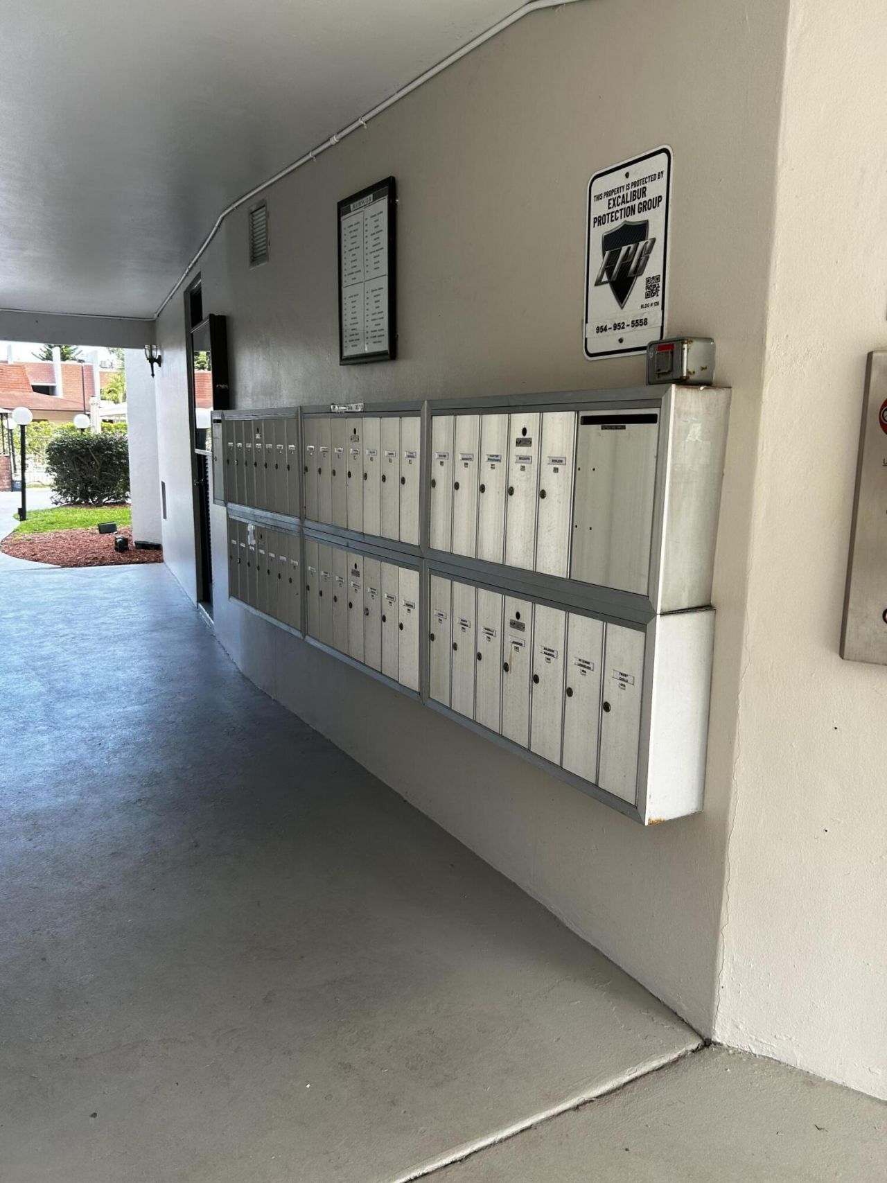2991 NW 46th Avenue, Unit 303, Lauderdale Lakes, FL 33313 Photo