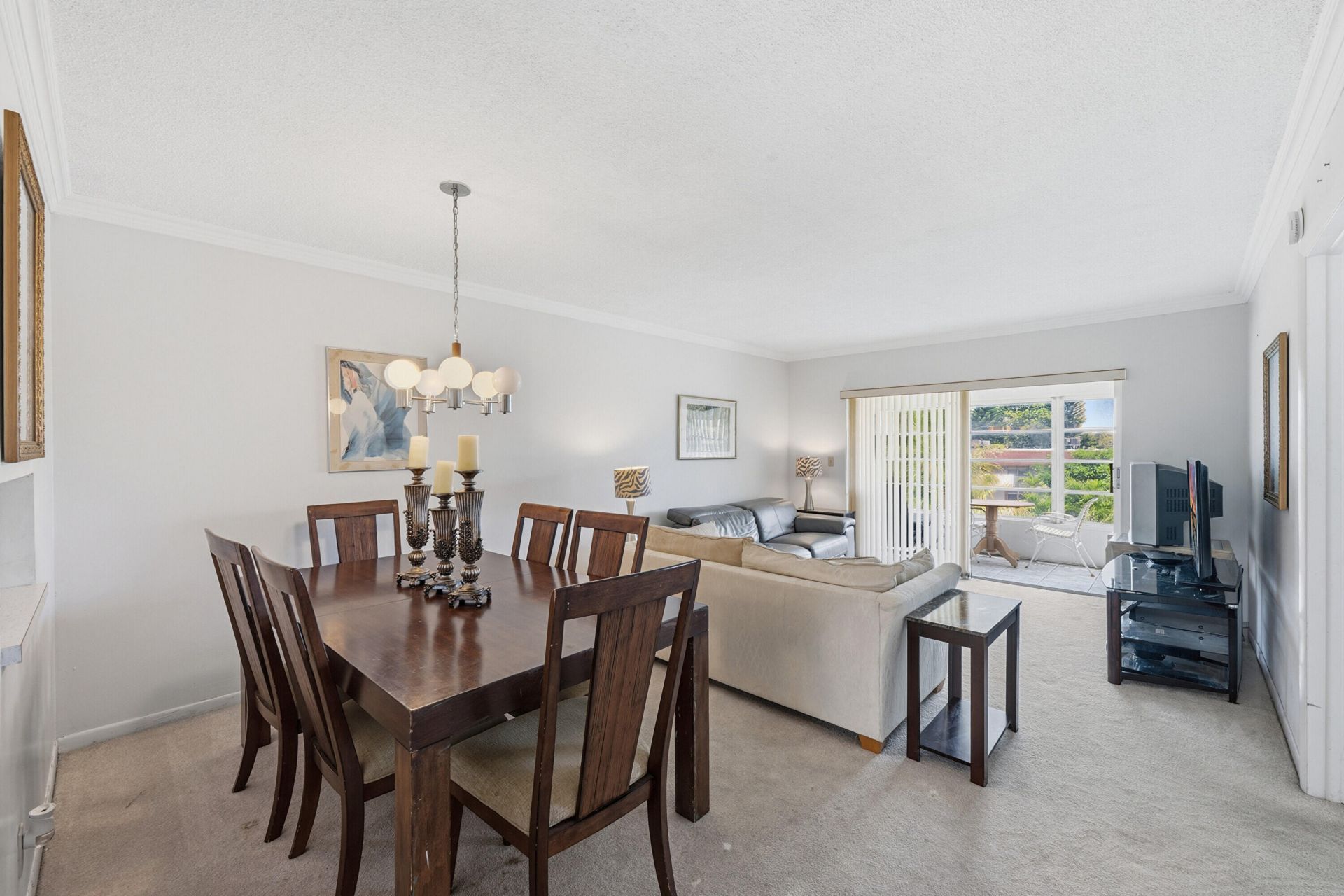 2991 NW 46th Avenue, Unit 303, Lauderdale Lakes, FL 33313 Photo