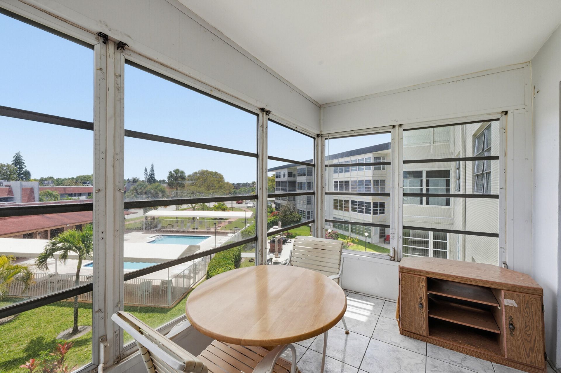 2991 NW 46th Avenue, Unit 303, Lauderdale Lakes, FL 33313 Photo