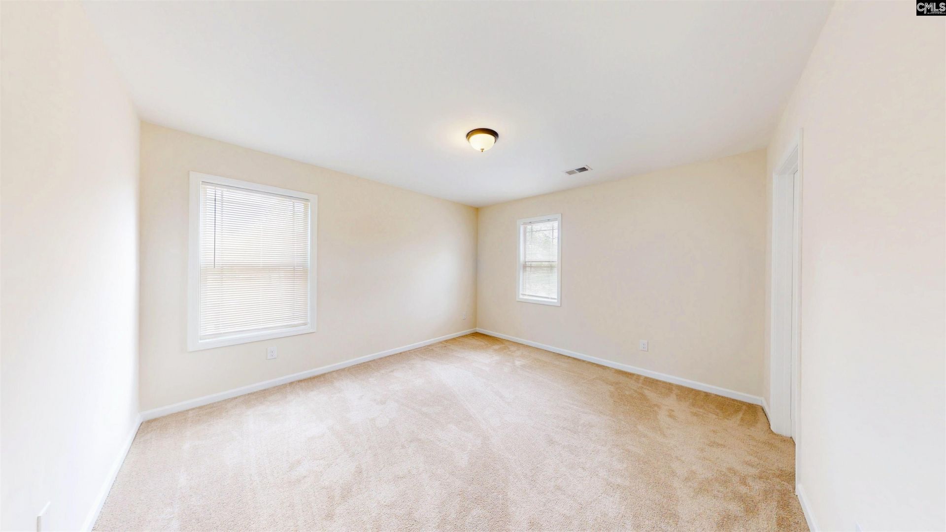 109 Niblick Court  Photo 16