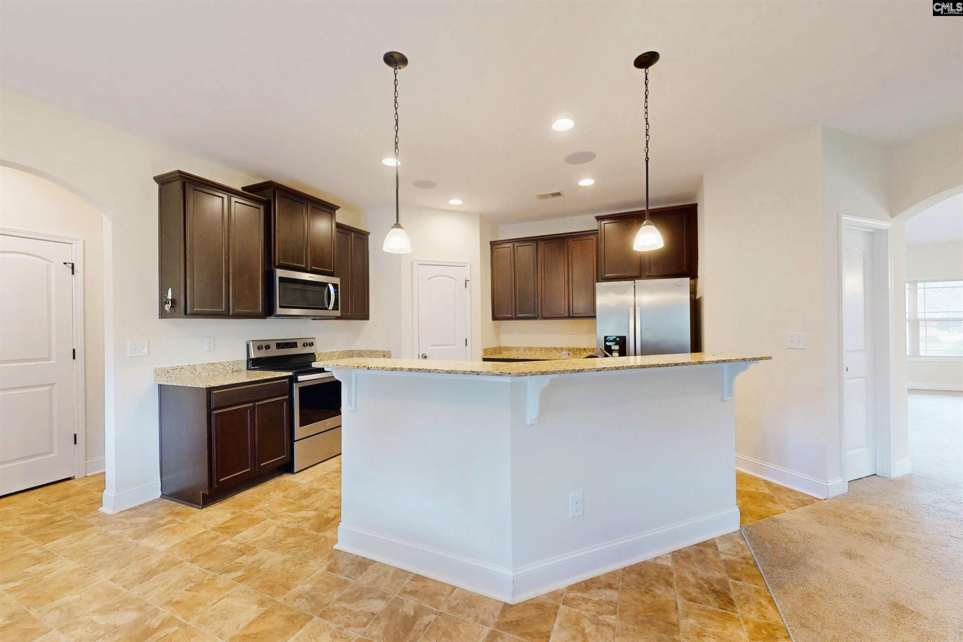 109 Niblick Court  Photo 7