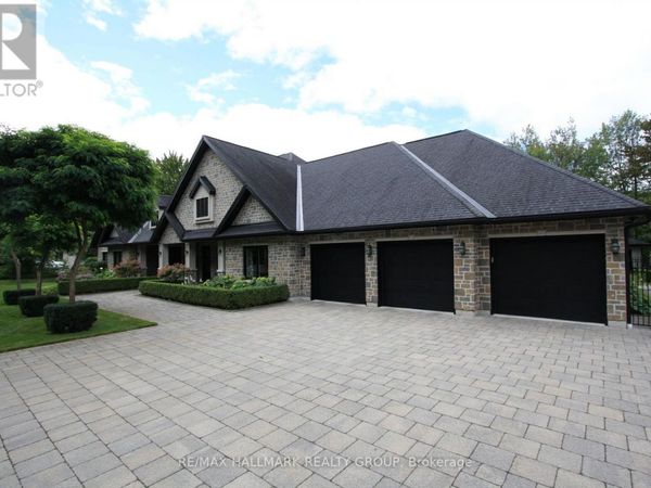 62 Rebecca Crescent , Ottawa, ON K1J6B9