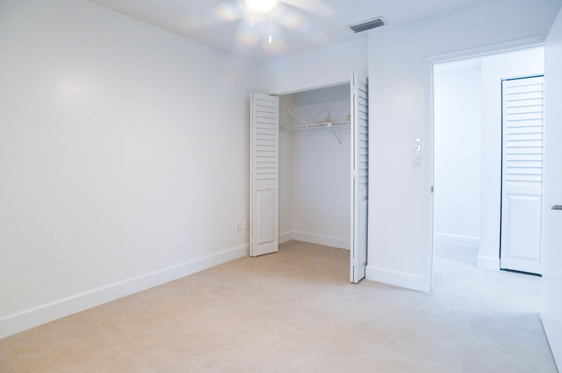 1148 Summit Trail Circle, Unit D, West Palm Beach, FL 33415 Photo