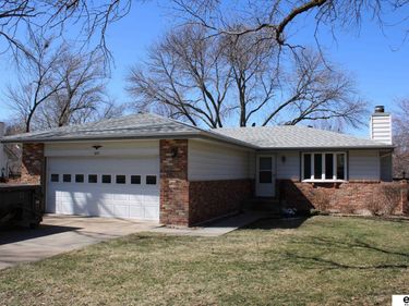 6211 Chiswick Court , Lincoln, NE 68516