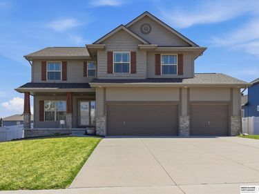 11611 S 110 Avenue , Papillion, NE 68046