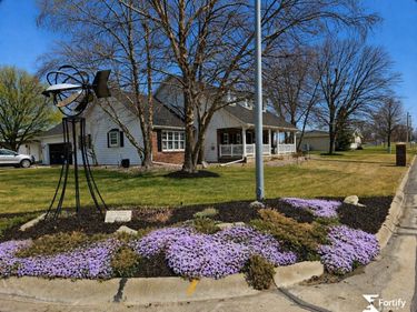 435 N 17Th Street, Geneva, NE 68361