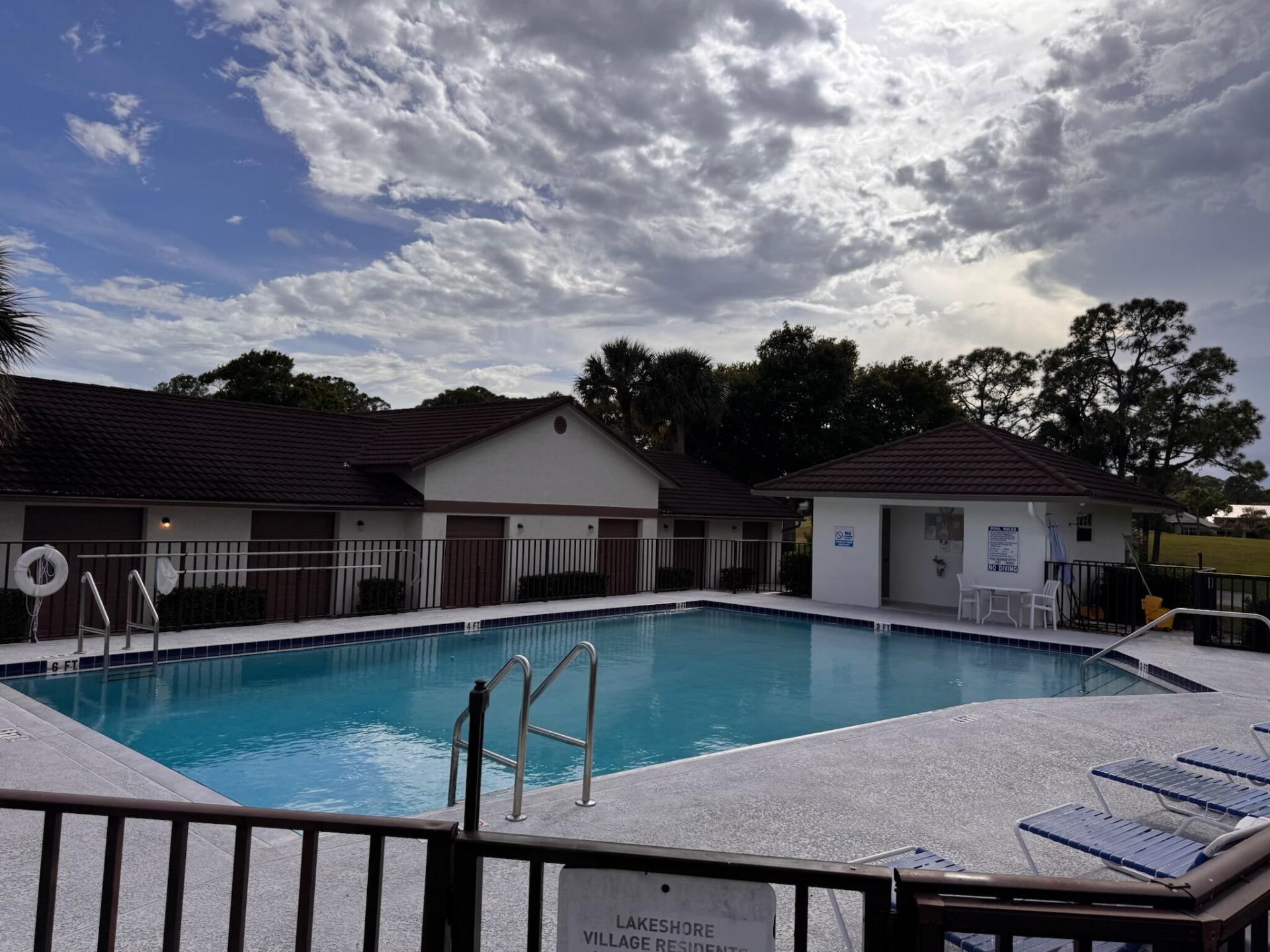 3500 Twin Lakes Terrace, Unit 206, Fort Pierce, FL 34951 Photo