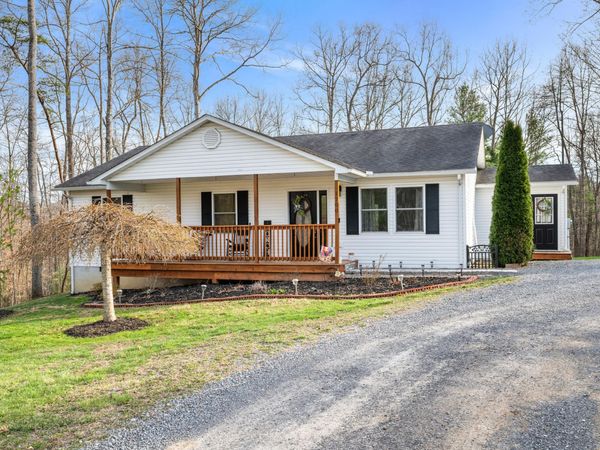 1700 Stone House, Caldwell, WV 24925
