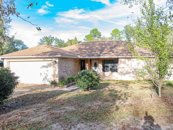 112 Golf Course Drive, Crestview, FL 32536