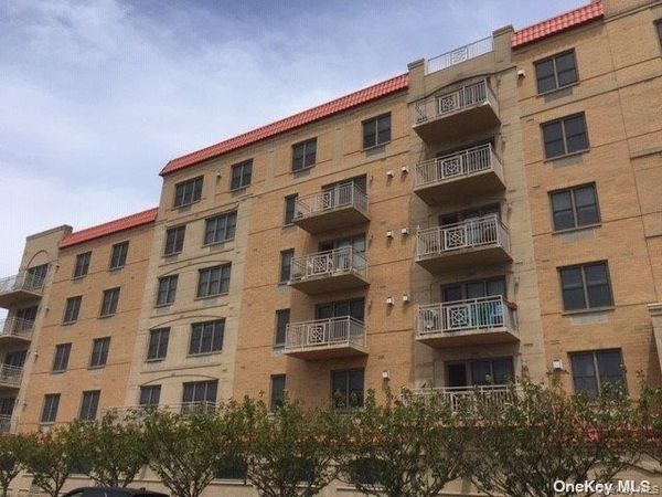 125 E Broadway , Unit 507, Long Beach, NY 11561