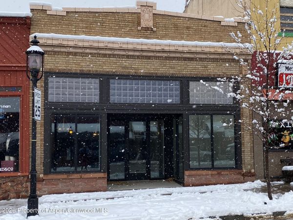 818 Grand Avenue, Glenwood Springs, CO 81601