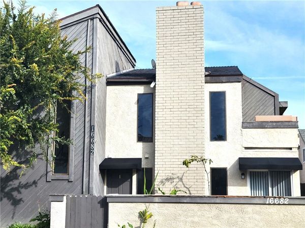 16682 Dolores Lane, Huntington Beach, CA 92649