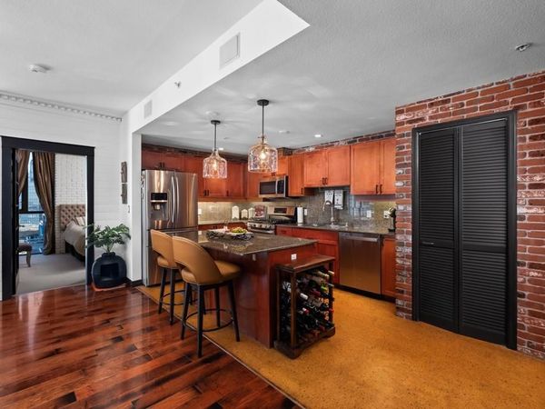 1240 India Street, Unit 1800, San Diego, CA 92101