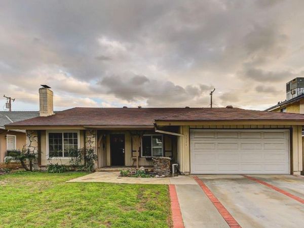 19526 Babington, Canyon Country, CA 91351