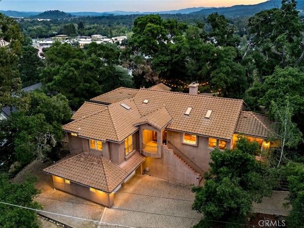 5982 Violeta, Atascadero, CA 93422