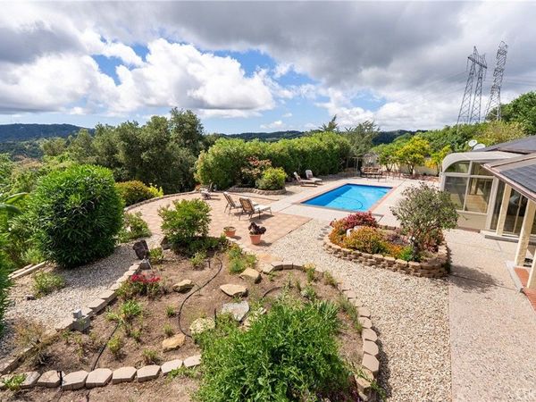 13305 Santa Ana, Atascadero, CA 93422