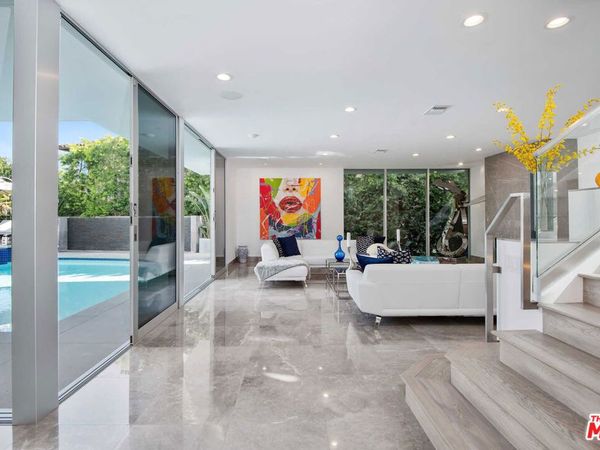 1250 Angelo Drive, Beverly Hills, CA 90210