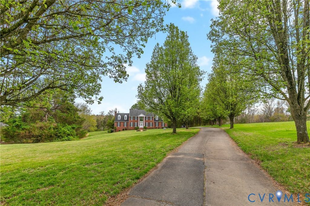 2130 Manakin Road  Manakin Sabot, VA 23103