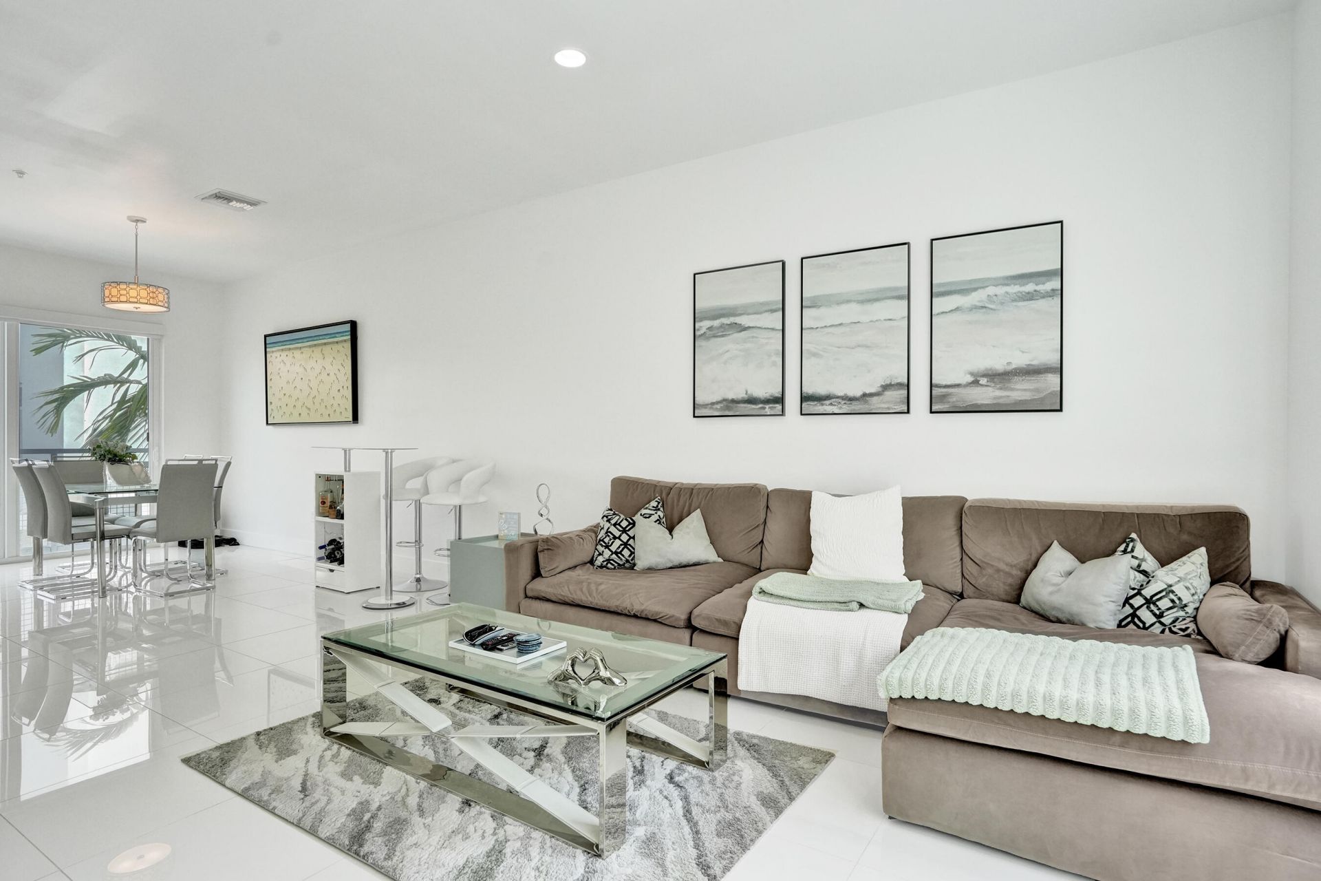 1347 N Ocean Boulevard, Pompano Beach, FL 33062 Photo