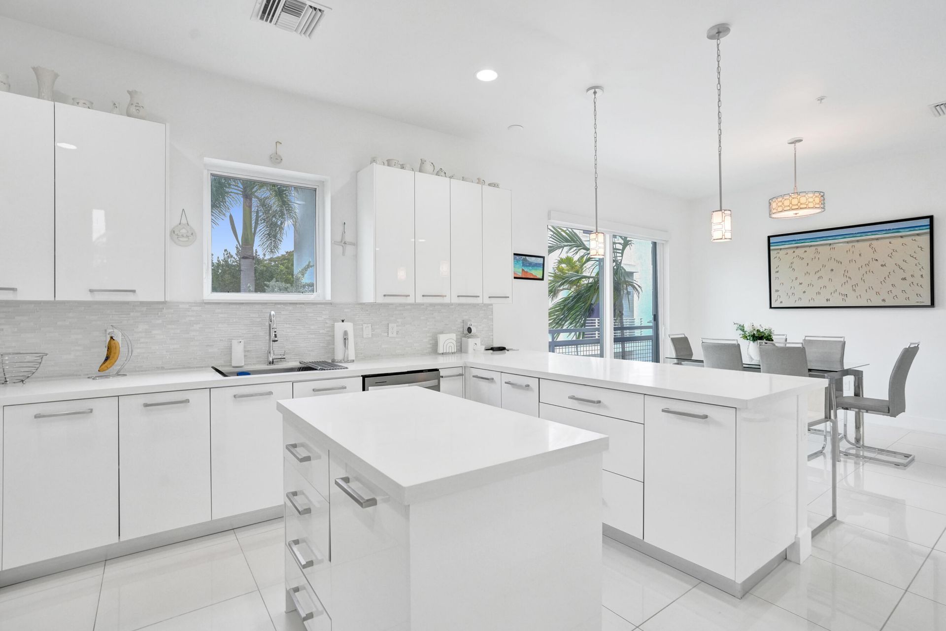 1347 N Ocean Boulevard, Pompano Beach, FL 33062 Photo