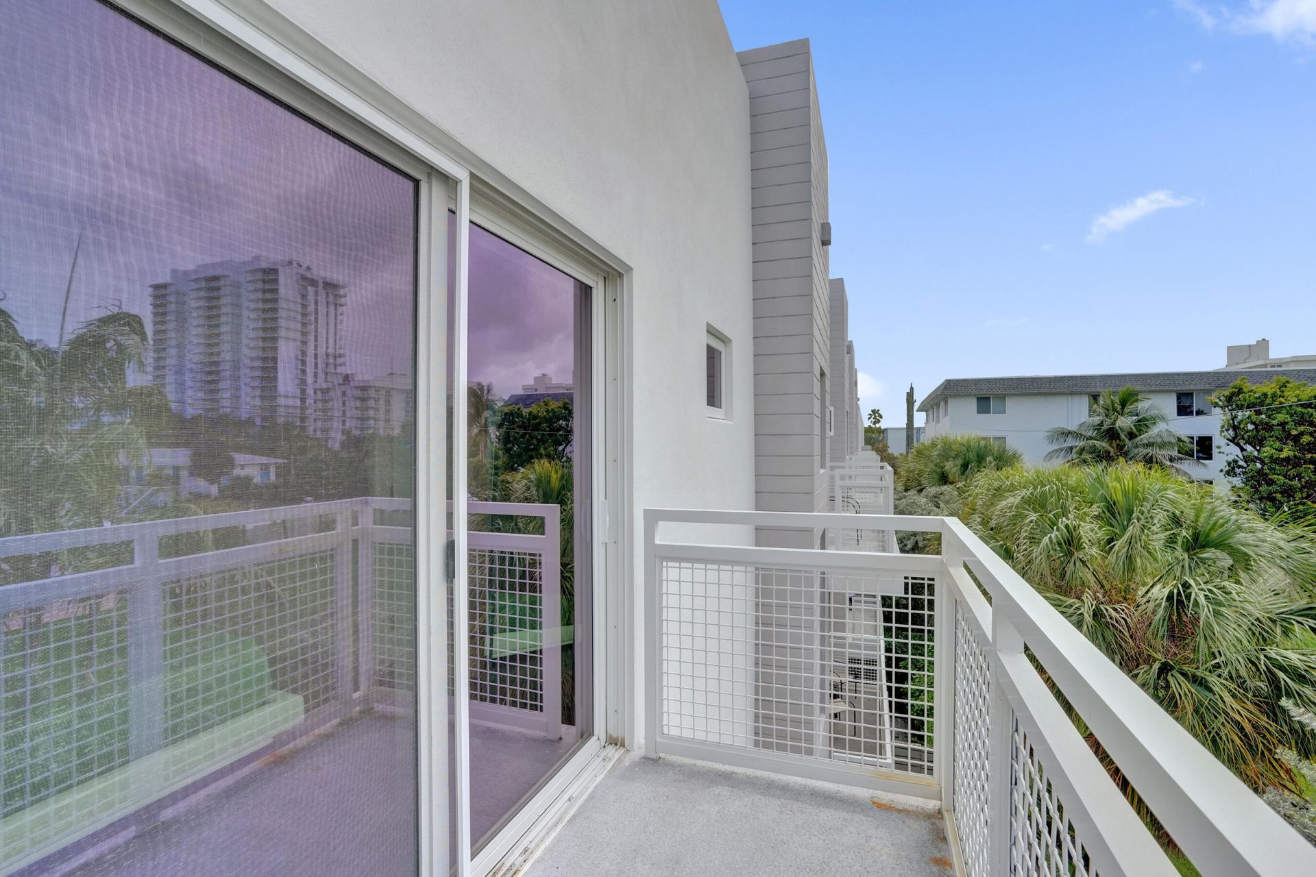 1347 N Ocean Boulevard, Pompano Beach, FL 33062 Photo