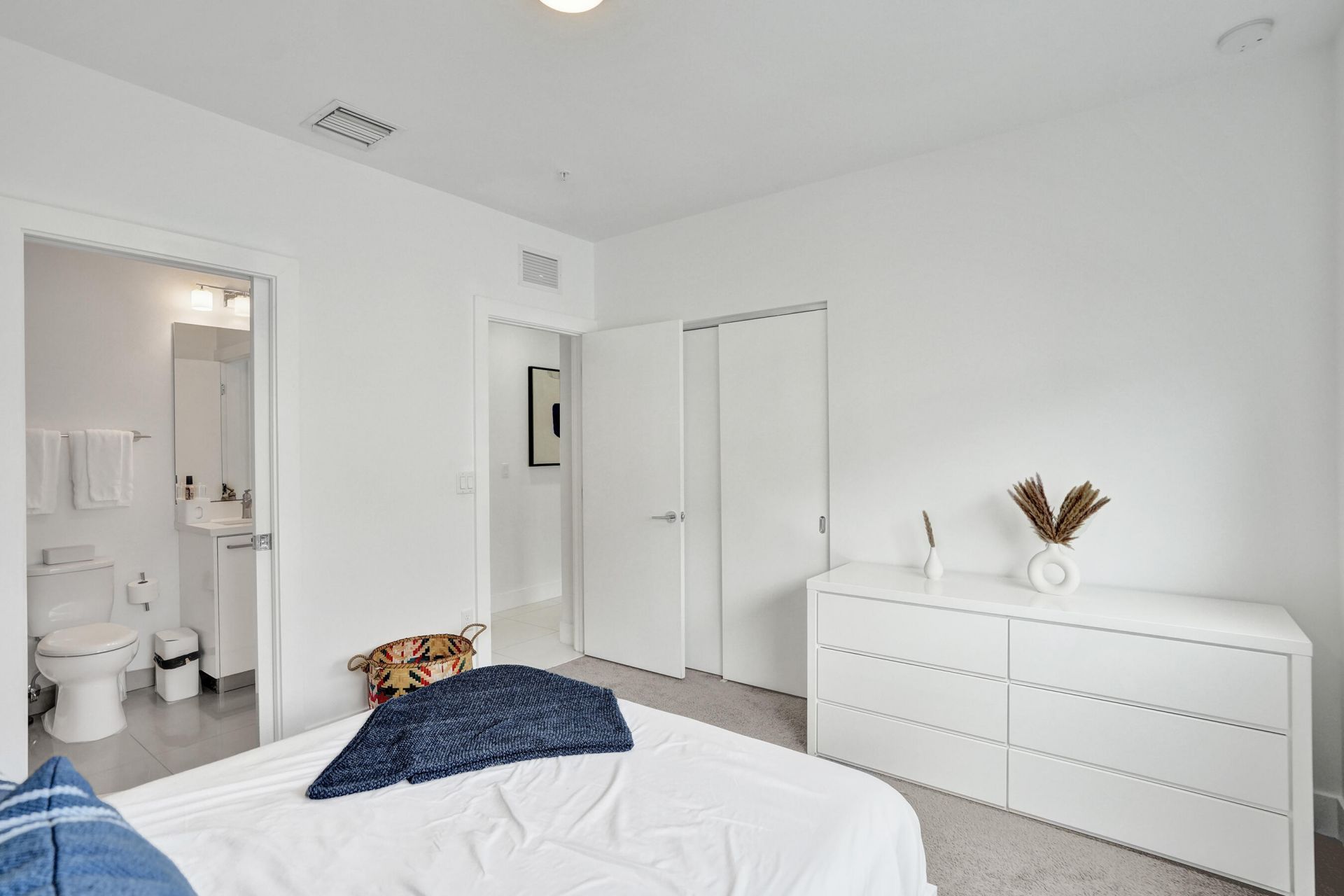 1347 N Ocean Boulevard, Pompano Beach, FL 33062 Photo