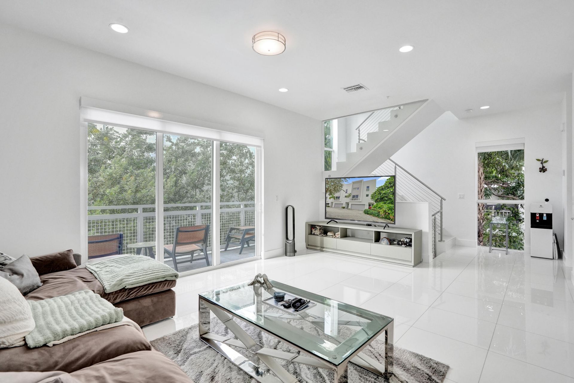 1347 N Ocean Boulevard, Pompano Beach, FL 33062 Photo