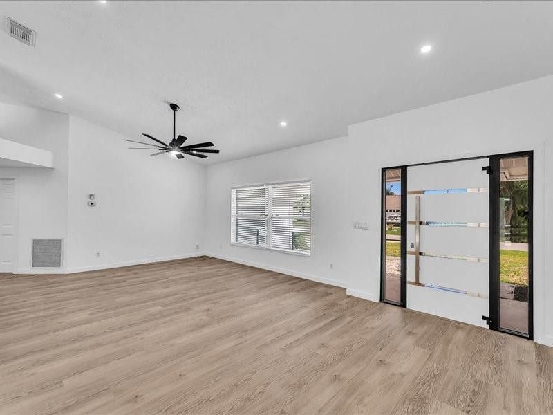 2928 SE Bella Road, Port Saint Lucie, FL 34984 Photo