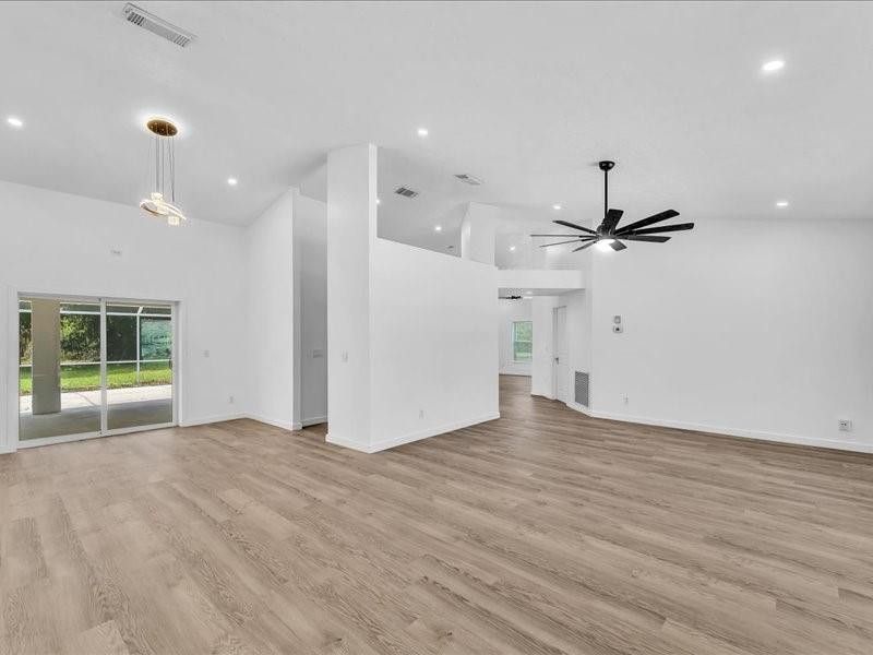 2928 SE Bella Road, Port Saint Lucie, FL 34984 Photo