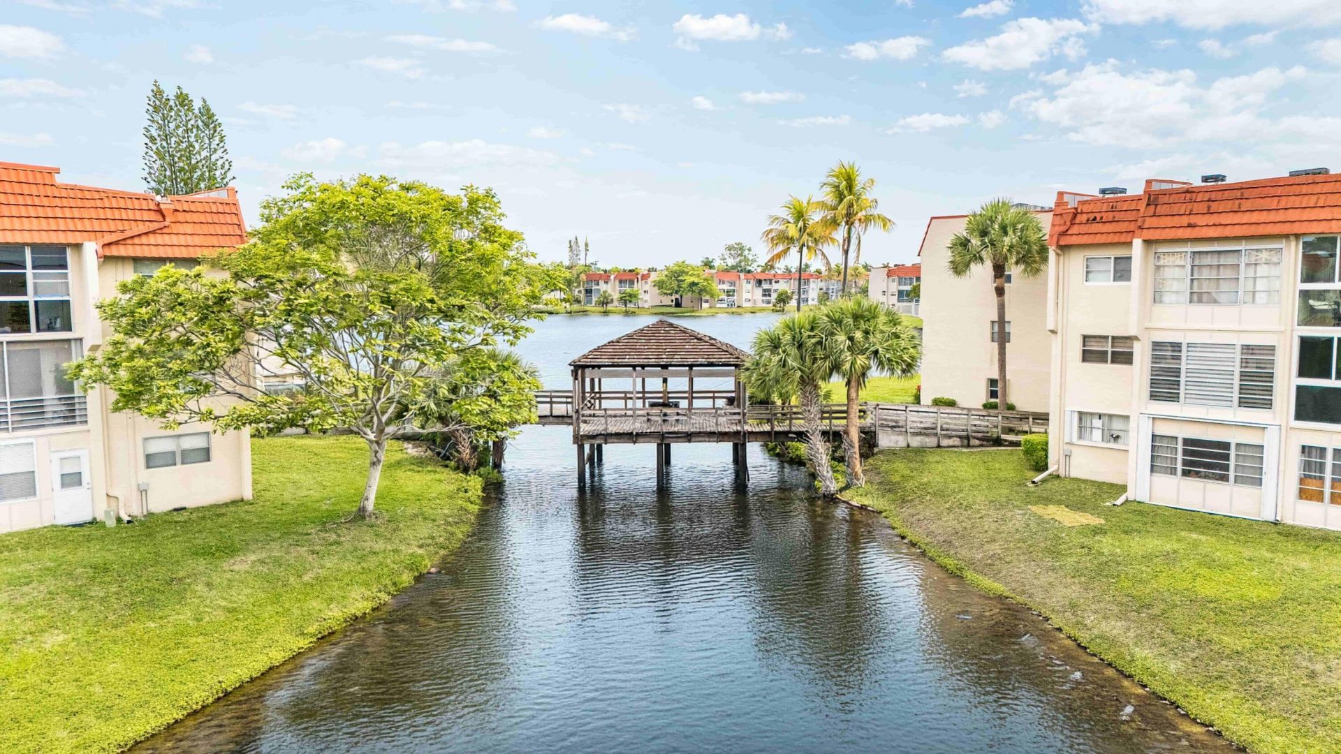 2800 Sunrise Lakes Drive W, Unit Apt 301, Sunrise, FL 33322 Photo