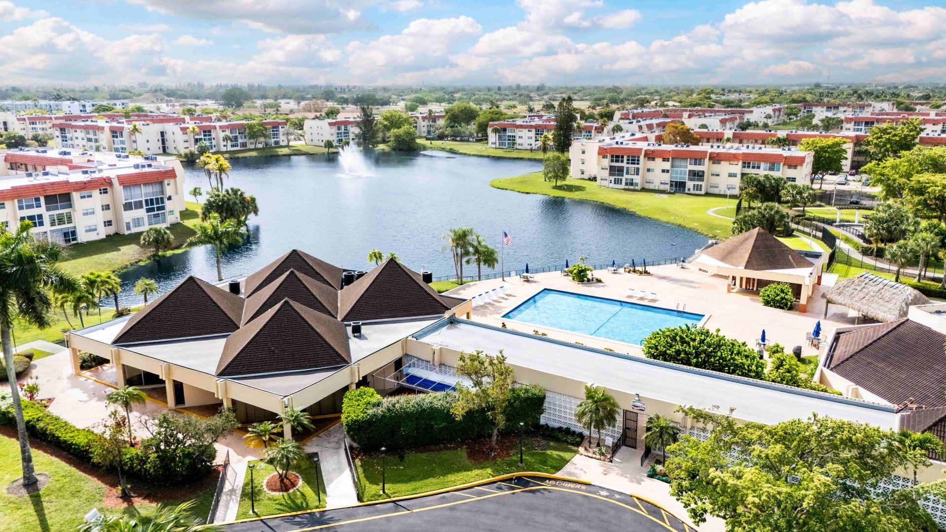 2800 Sunrise Lakes Drive W, Unit Apt 301, Sunrise, FL 33322 Photo